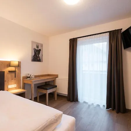 Rosanna Bed & Breakfast 3*